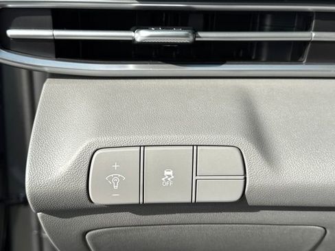 New 2026 Hyundai Elantra SEL Sport FWD image 25