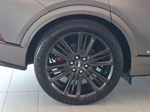 New 2026 Cadillac Lyriq V AWD/4WD image 17