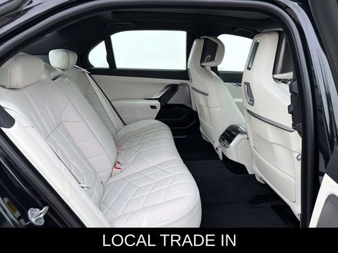 Certified 2025 BMW 760i xDrive AWD/4WD image 13