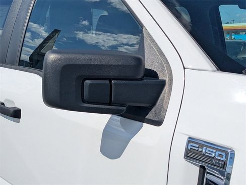 Used 2022 Ford F150 XLT image 10