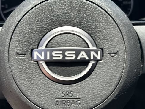 Used 2023 Nissan Rogue SV FWD image 23