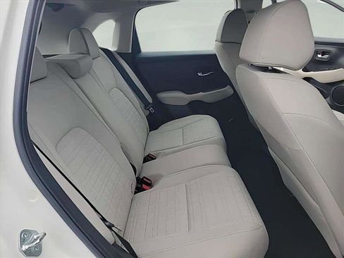 Used 2024 Honda HR-V LX image 21