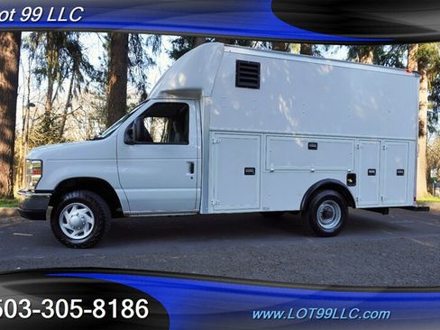 Used 2016 Ford E-350 and Econoline 350 Super Duty RWD image 5