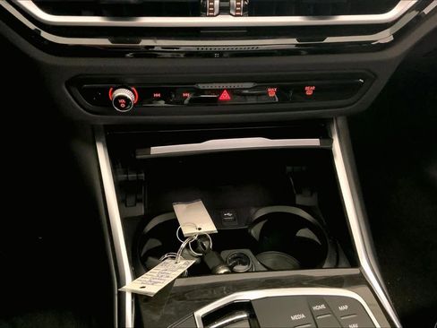 Used 2024 BMW 330i xDrive Sedan w/ Convenience Package AWD/4WD image 34