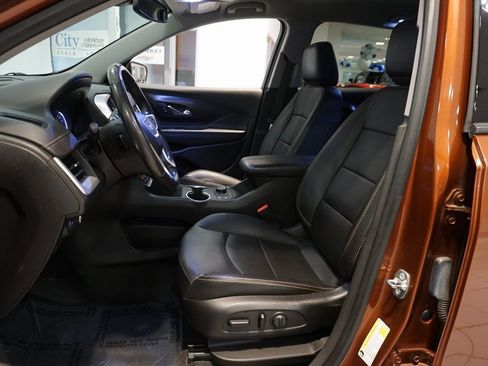 Used 2019 GMC Terrain SLT w/ Preferred Package image 10