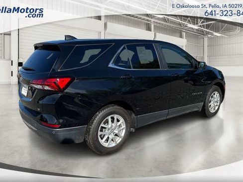 Used 2023 Chevrolet Equinox LT w/ Driver Convenience Package FWD image 3