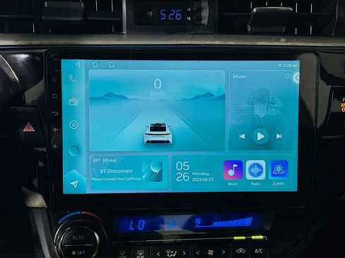 Used 2016 Toyota Corolla LE FWD image 23