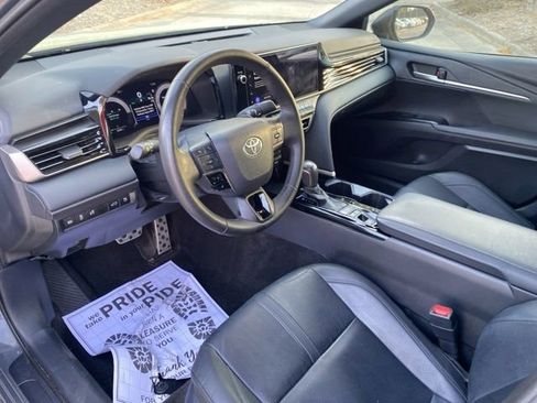 Used 2025 Toyota Camry XSE FWD image 6