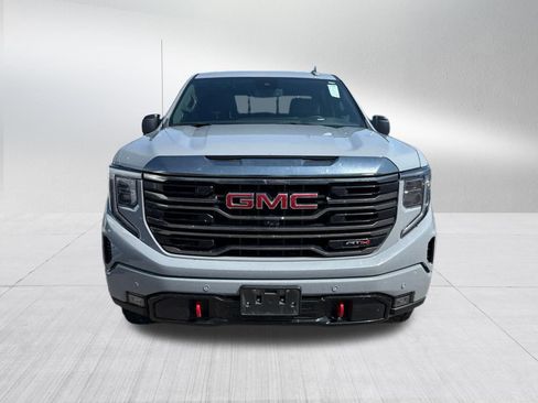 Used 2024 GMC Sierra 1500 AT4 w/ AT4 Premium Package AWD/4WD image 2