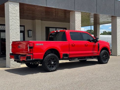 Used 2024 Ford F250 Lariat w/ Lariat Ultimate Package AWD/4WD image 14