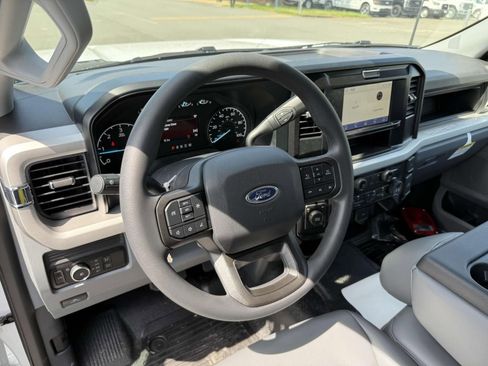 New 2025 Ford F350 XL w/ XL Chrome Package image 13