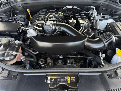 Certified 2024 Dodge Durango GT image 23