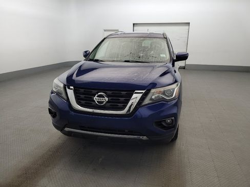 Used 2018 Nissan Pathfinder SV w/ SV Tech Package AWD/4WD image 15