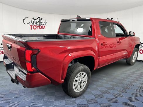 Used 2025 Toyota Tacoma SR5 image 7