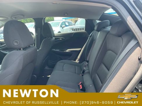Used 2025 Chevrolet Malibu RS FWD image 30