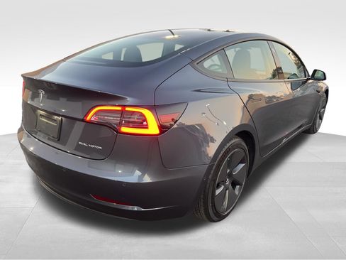 Used 2021 Tesla Model 3 Long Range image 5