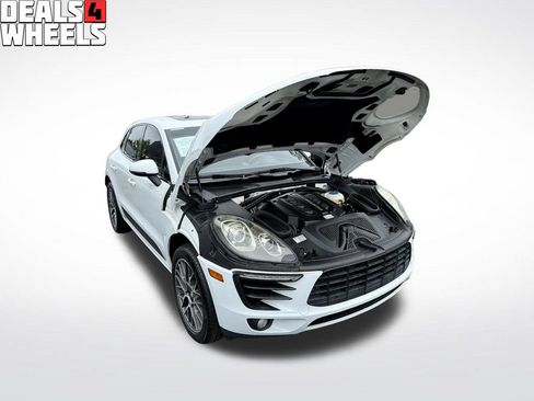 Used 2015 Porsche Macan S AWD/4WD image 4