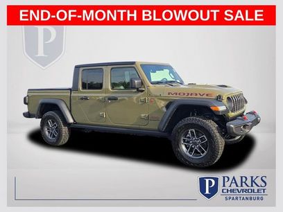 Used 2025 Jeep Gladiator Mojave w/ Convenience Group