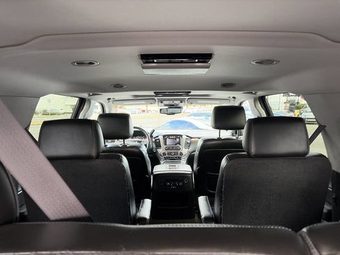 Used 2015 GMC Yukon XL Denali w/ Premium Package image 10