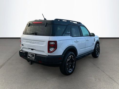 Used 2024 Ford Bronco Sport Outer Banks w/ Tech Package image 7