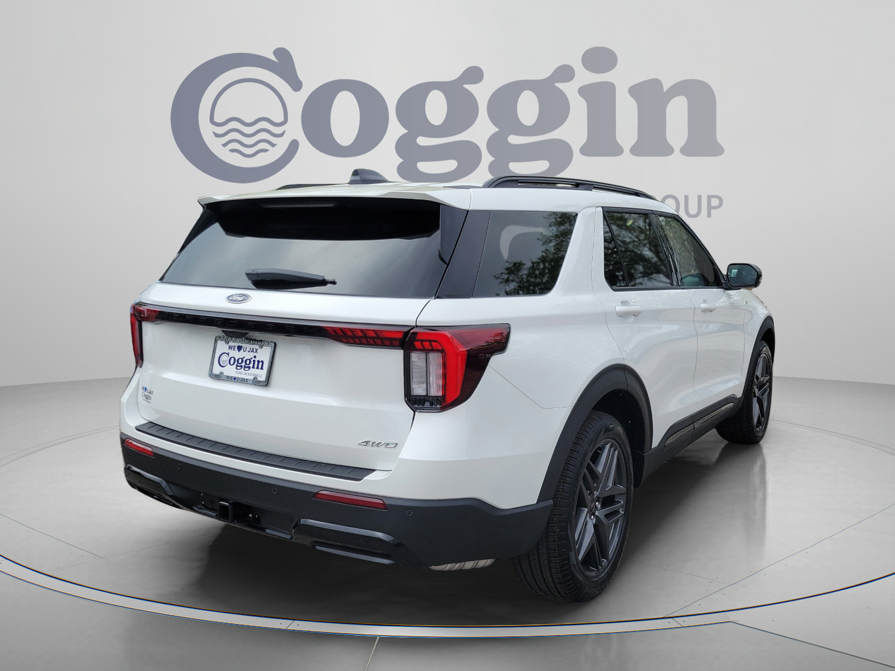 New 2026 Ford Explorer ST-Line w/ ST-Line Street Pack AWD/4WD image 3
