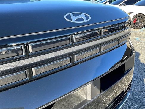 Used 2024 Hyundai Santa Fe Limited image 29