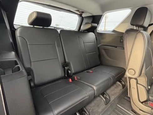 Used 2019 Chevrolet Traverse Premier w/ LPO, Blackout Package image 18