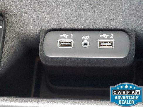 Used 2019 Dodge Charger GT w/ Blacktop Package image 32