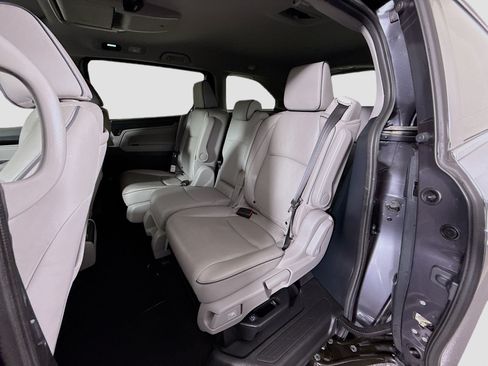 Used 2023 Honda Odyssey Elite image 25