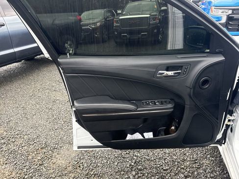 Used 2021 Dodge Charger SRT Hellcat image 17