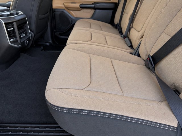 Used 2021 RAM 1500 Big Horn AWD/4WD image 10