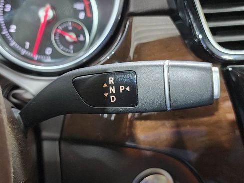 Used 2019 Mercedes-Benz GLS 450 4MATIC image 13