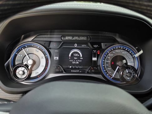 Used 2022 RAM 2500 Limited w/ Night Edition AWD/4WD image 13