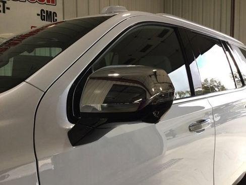 New 2026 Chevrolet Tahoe Premier image 12