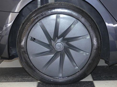 Used 2026 Tesla Model 3 RWD image 30