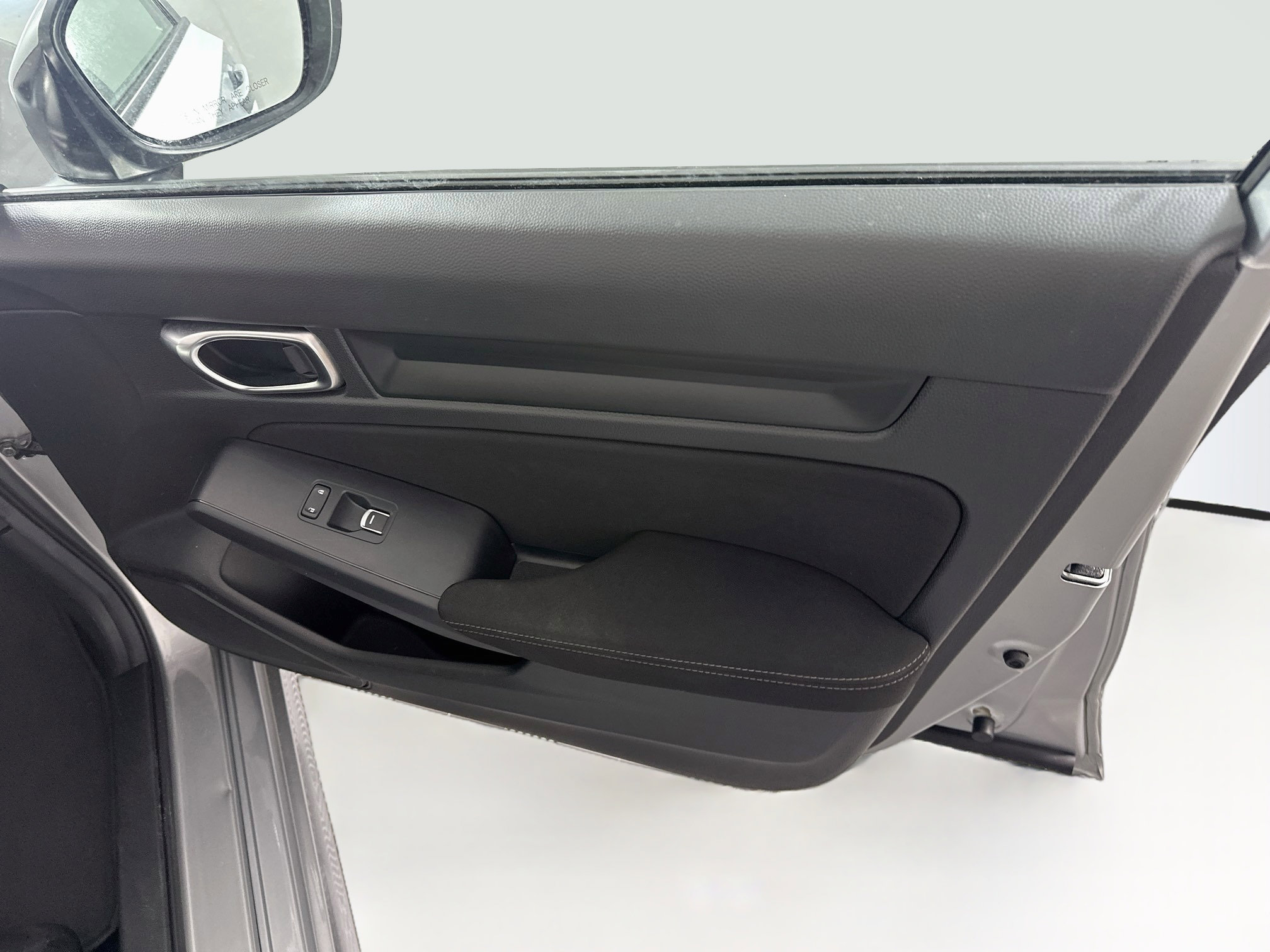 Used 2025 Honda Civic LX image 30