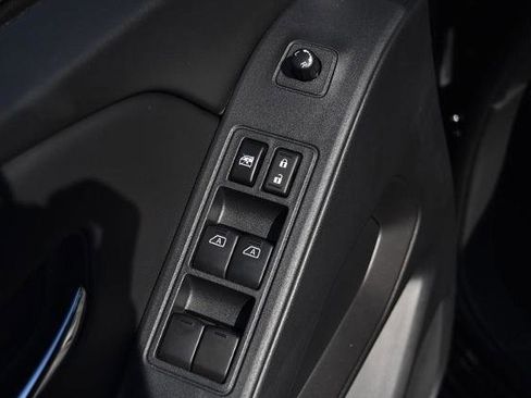 New 2026 Nissan Frontier SV image 9