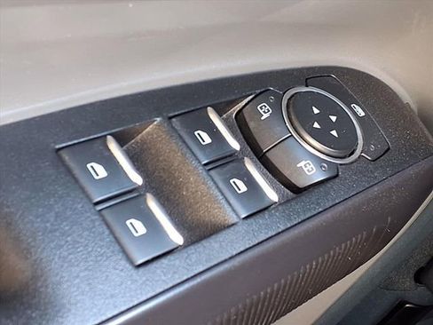 Used 2023 Ford Maverick Lariat w/ Equipment Group 500A Standard image 19