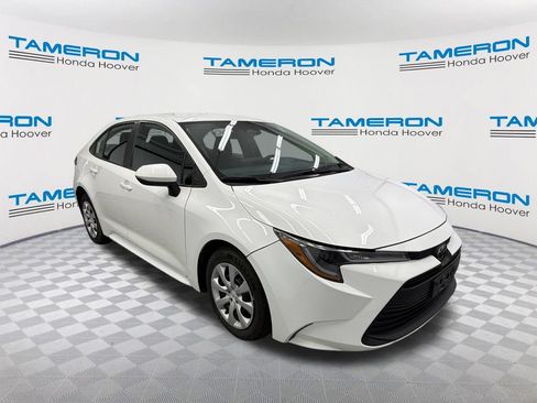 Used 2024 Toyota Corolla LE FWD image 7