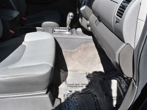 Used 2010 Nissan Xterra S image 25