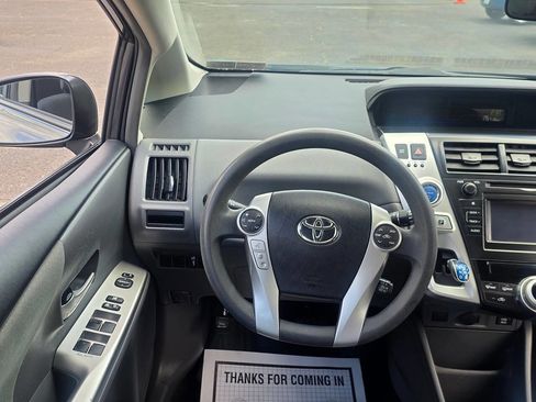 Used 2014 Toyota Prius V Three FWD image 17