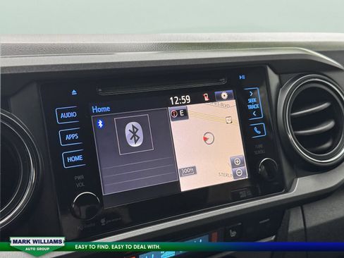 Used 2016 Toyota Tacoma 4x4 Double Cab image 17