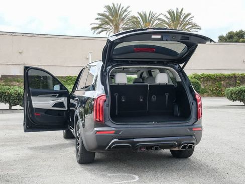 Used 2022 Kia Telluride EX w/ EX Premium Package AWD/4WD image 29