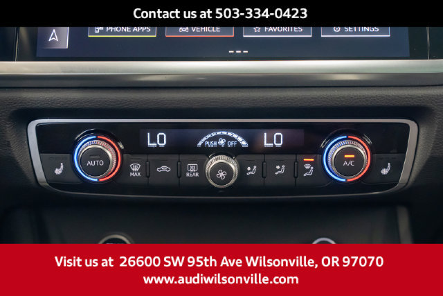 Used 2025 Audi Q3 2.0T Premium Plus w/ Premium Plus Package AWD/4WD image 12