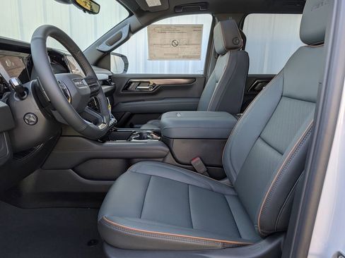 New 2026 GMC Yukon XL AT4 w/ AT4 Premium Package AWD/4WD image 26