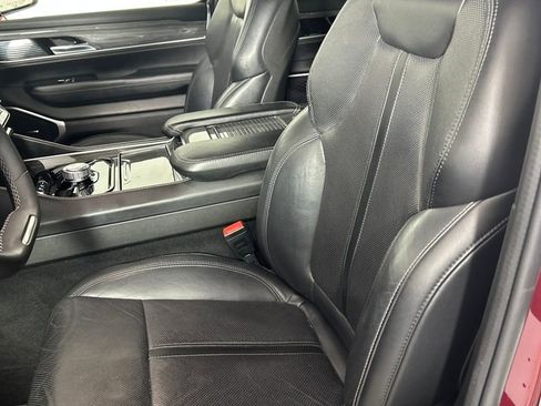 Used 2022 Jeep Wagoneer Series II w/ Premium Group I image 12