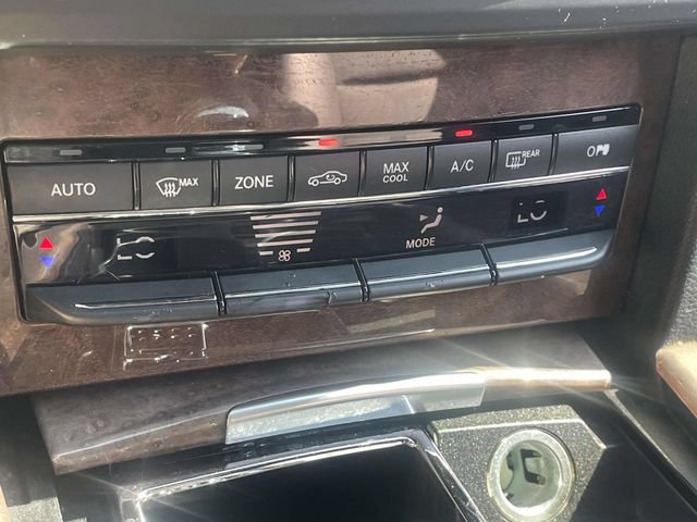 Used 2011 Mercedes-Benz E 350 Sedan image 23