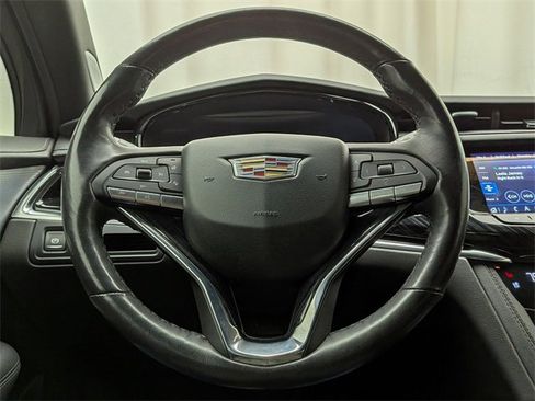 Certified 2023 Cadillac XT6 Premium Luxury image 10