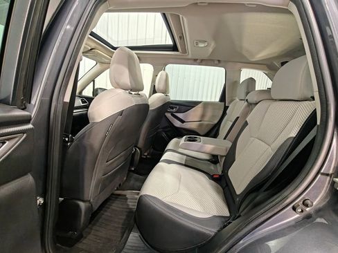 Used 2022 Subaru Forester Premium AWD/4WD image 26