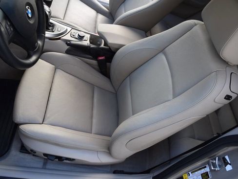 Used 2011 BMW 135i Coupe RWD image 38